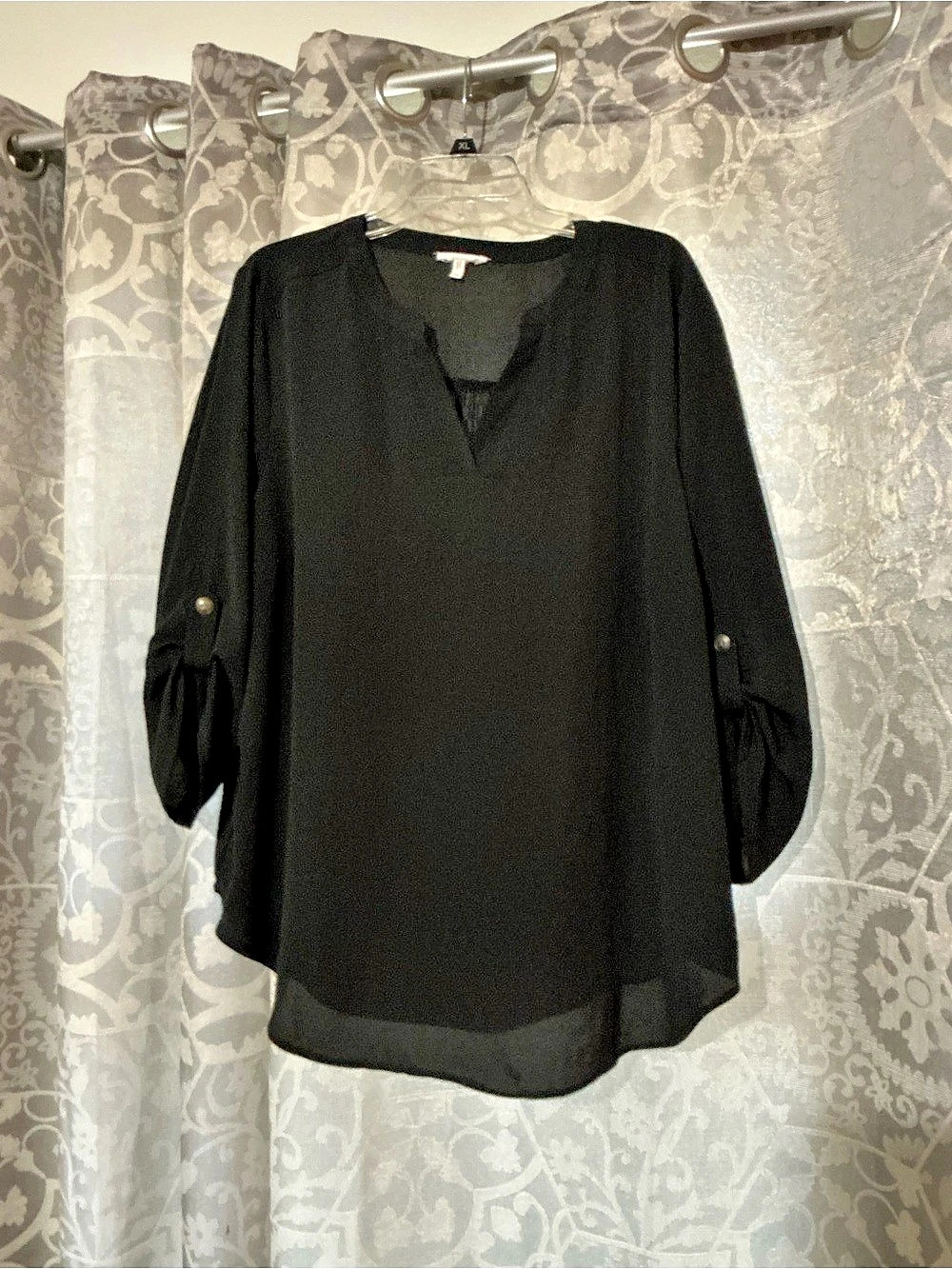 Maurices Black Blouse Size 1X Like New